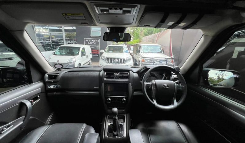 
								Mahindra Pik Up 2.0 Mhawk S11 Karoo Dusk D Cab 4X4 full									