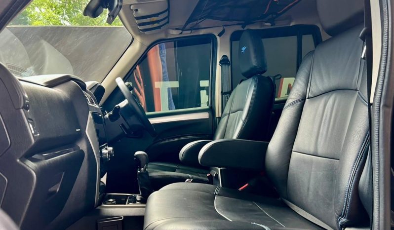 
								Mahindra Pik Up 2.0 Mhawk S11 Karoo Dusk D Cab 4X4 full									