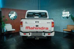 Mahindra Pik Up 2.2 Mhawk S11 Karoo D Cab 4X4 At