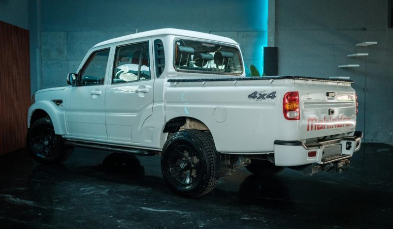 
								Mahindra Pik Up 2.2 Mhawk S11 Karoo D Cab 4X4 At full									