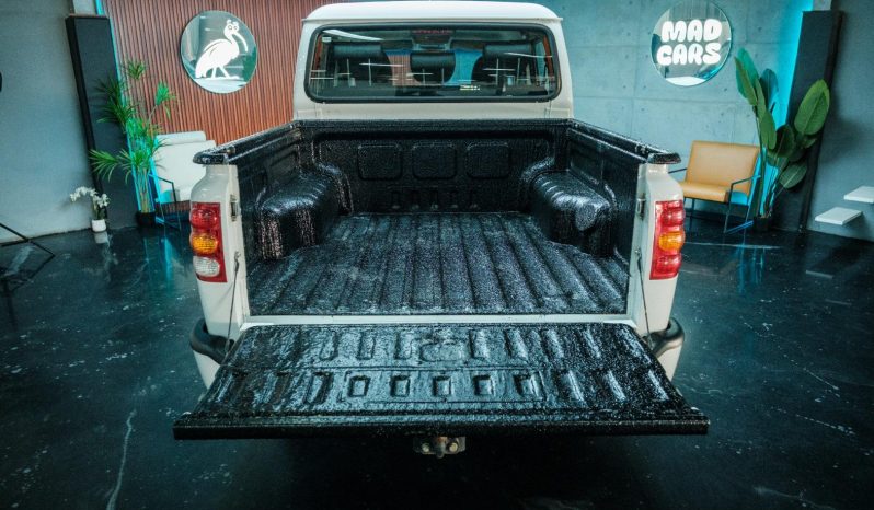 
								Mahindra Pik Up 2.2 Mhawk S11 Karoo D Cab 4X4 At full									