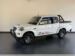 Mahindra Pik Up 2.2 Mhawk S11 Karoo D Cab 4X4 At