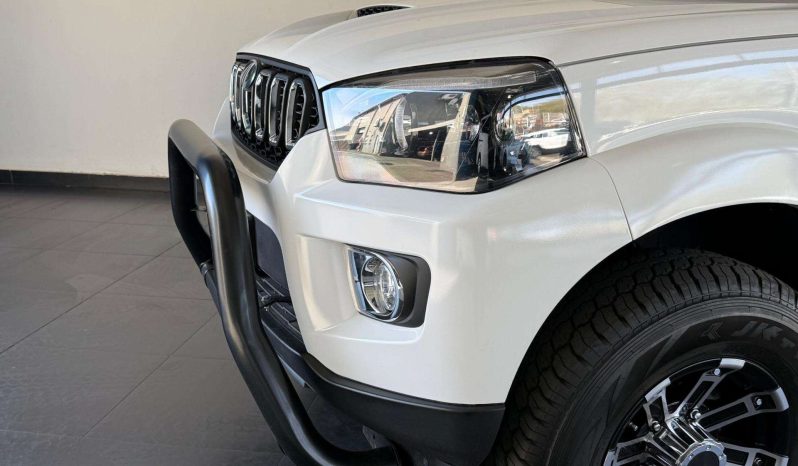 
								Mahindra Pik Up 2.2 Mhawk S11 Karoo D Cab 4X4 At full									