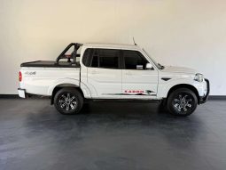 Mahindra Pik Up 2.2 Mhawk S11 Karoo D Cab 4X4 At