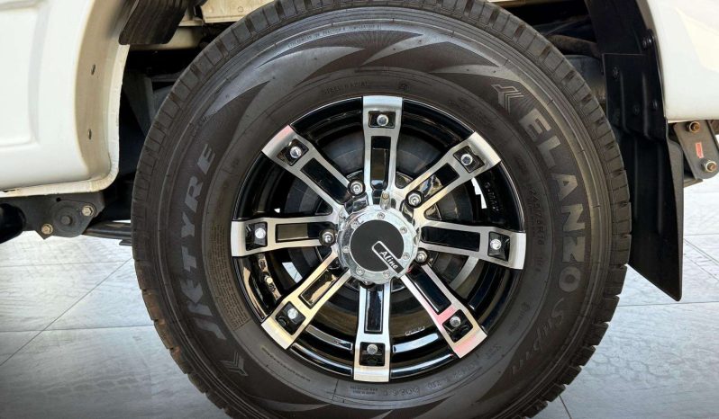 
								Mahindra Pik Up 2.2 Mhawk S11 Karoo D Cab 4X4 At full									