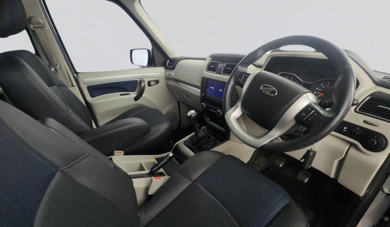 
								Mahindra Scorpio 2.2 Crde Mhawk S11 4X2 103kW full									