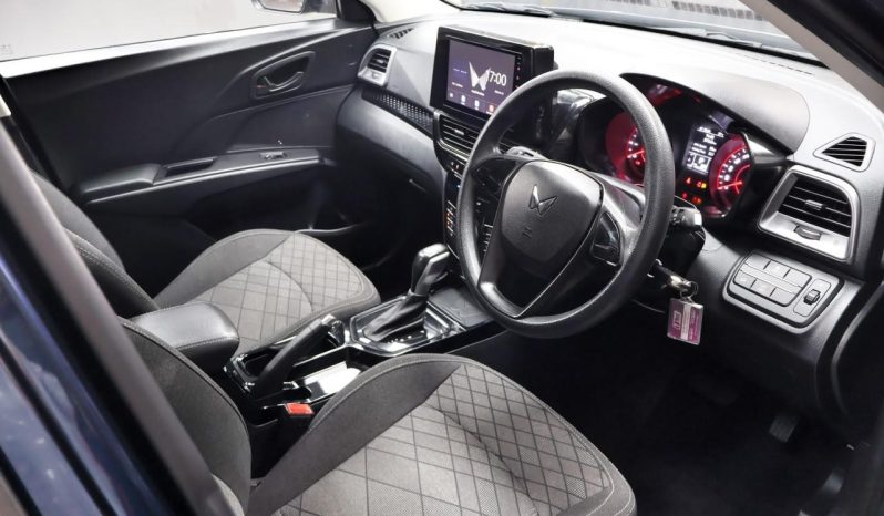 
								Mahindra Xuv3XO 1.2T Mx2 At full									