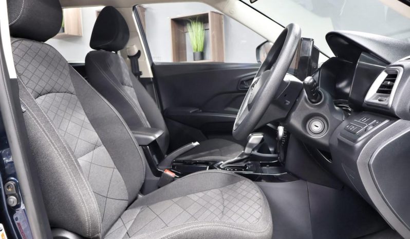 
								Mahindra Xuv3XO 1.2T Mx2 At full									