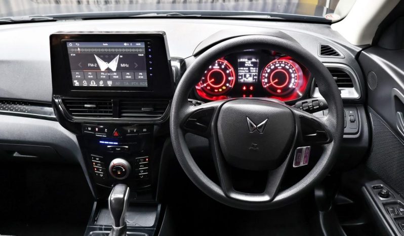 
								Mahindra Xuv3XO 1.2T Mx2 At full									
