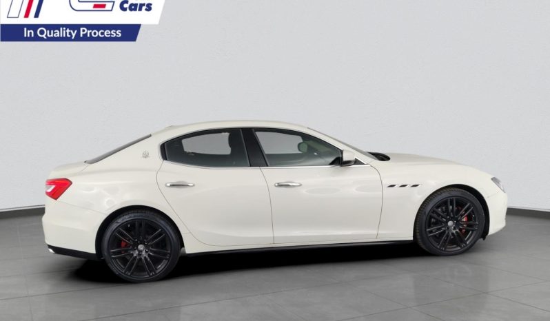 
								Maserati Ghibli 3.0 V6 Diesel full									