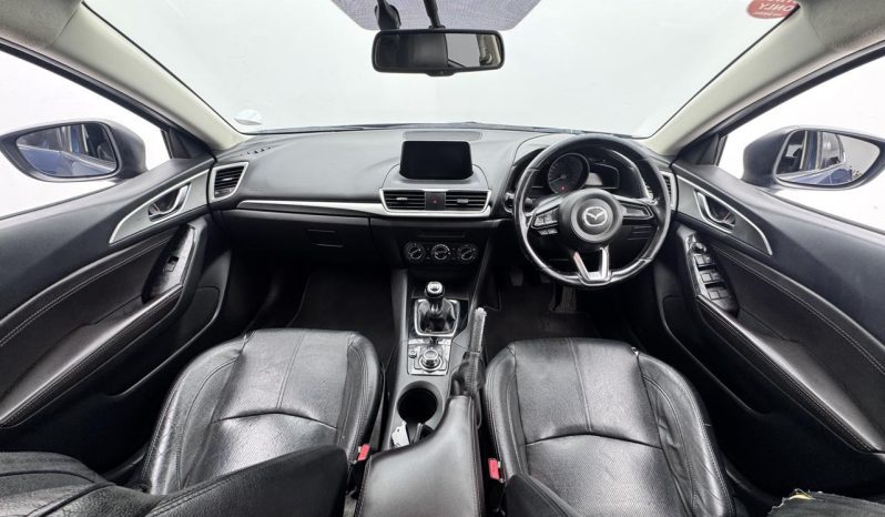 
								Mazda 3 1.6 Dynamic 5-Door full									