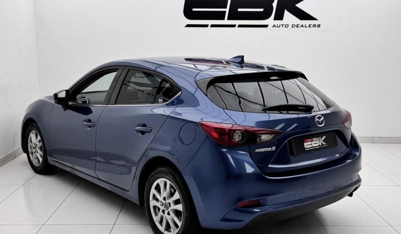
								Mazda 3 1.6 Dynamic 5-Door full									