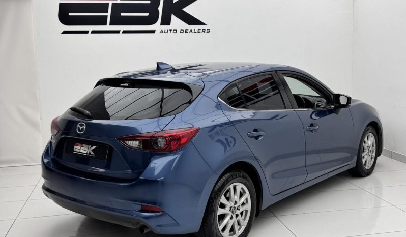 
								Mazda 3 1.6 Dynamic 5-Door full									