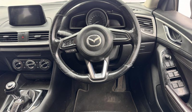 
								Mazda 3 1.6 Dynamic 5-Door full									