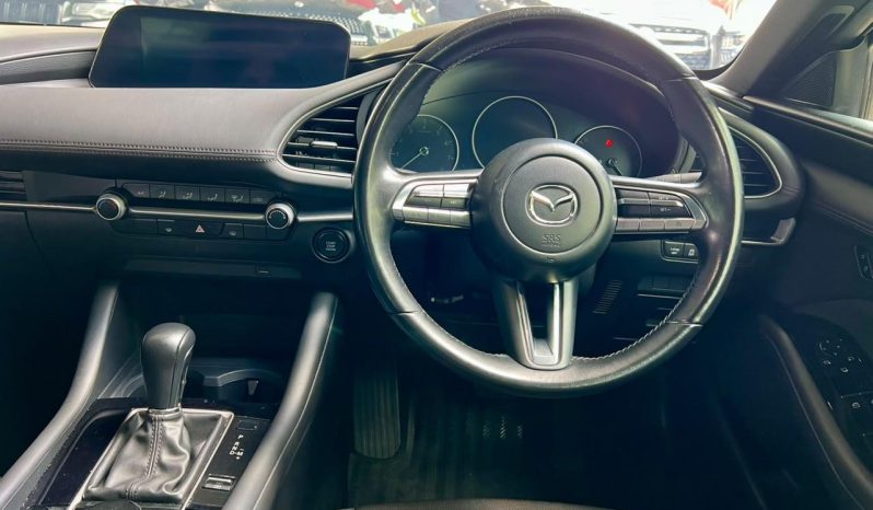 
								Mazda Mazda3 Hatch 1.5 Dynamic At full									