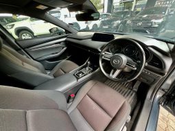 
										Mazda Mazda3 Hatch 1.5 Dynamic At full									