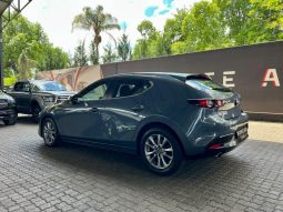 
										Mazda Mazda3 Hatch 1.5 Dynamic At full									