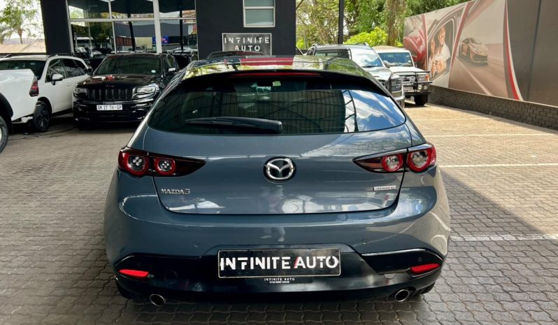 
								Mazda Mazda3 Hatch 1.5 Dynamic At full									