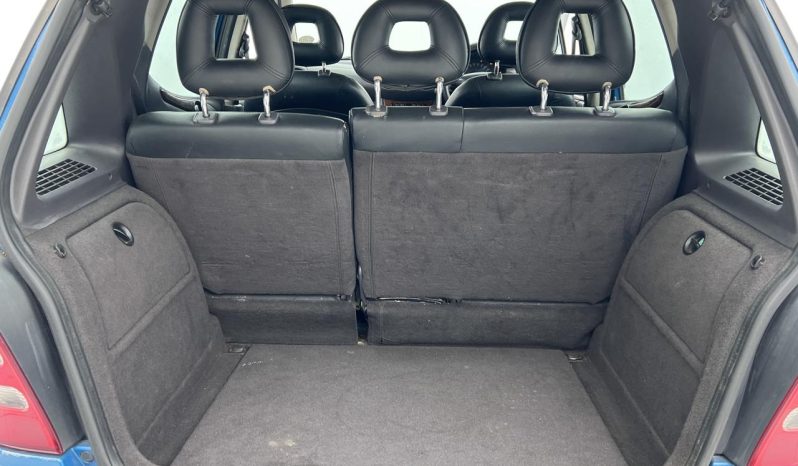 
								Mercedes Benz A-Class 160 Classic Touchshift full									