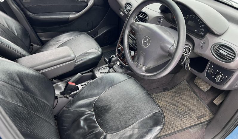 
								Mercedes Benz A-Class 160 Classic Touchshift full									