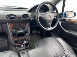 
										Mercedes Benz A-Class 160 Classic Touchshift full									