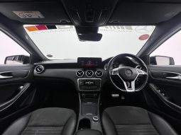 
										Mercedes Benz A-Class 200 Blueefficiency Amg Sport 7G-Dct full									