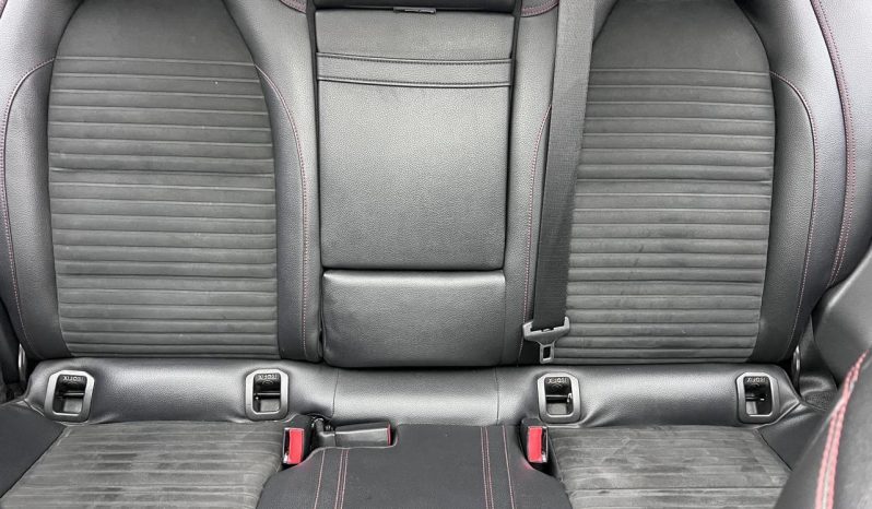 
								Mercedes Benz A-Class 200 Blueefficiency Amg Sport 7G-Dct full									