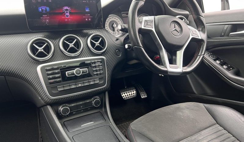 
								Mercedes Benz A-Class 200 Blueefficiency Amg Sport 7G-Dct full									