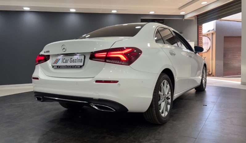 
								Mercedes Benz A-Class Sedan 200 7G-Dct full									