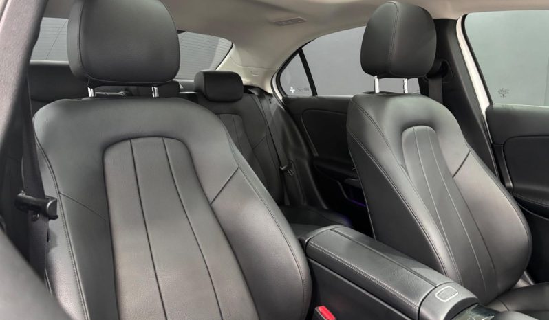 
								Mercedes Benz A-Class Sedan 200 7G-Dct full									