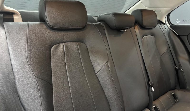
								Mercedes Benz A-Class Sedan 200 7G-Dct full									