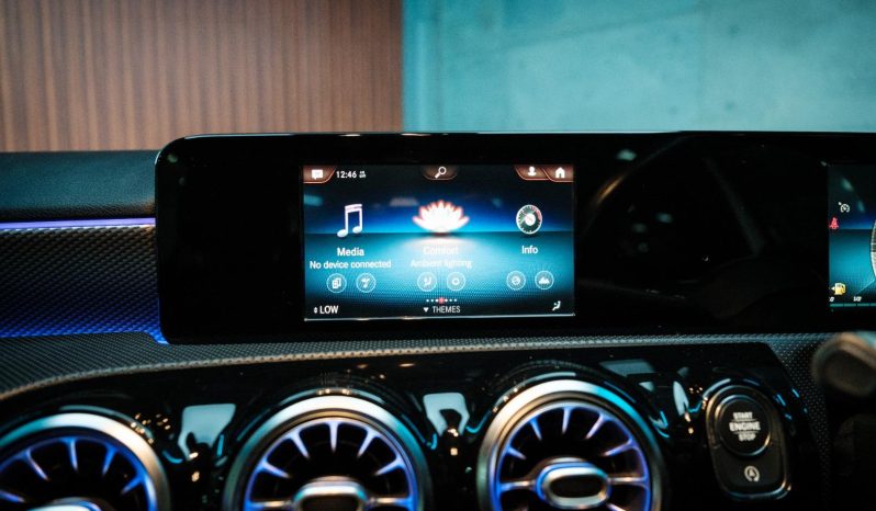 
								Mercedes Benz A-Class Sedan 200d 8G-Dct full									