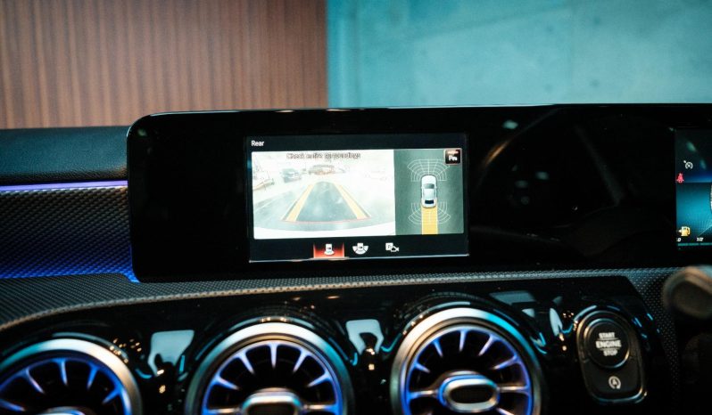 
								Mercedes Benz A-Class Sedan 200d 8G-Dct full									