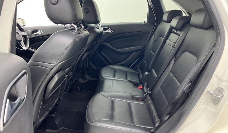 
								Mercedes Benz B-Class B 200 Blueefficiency 7G-Dct full									