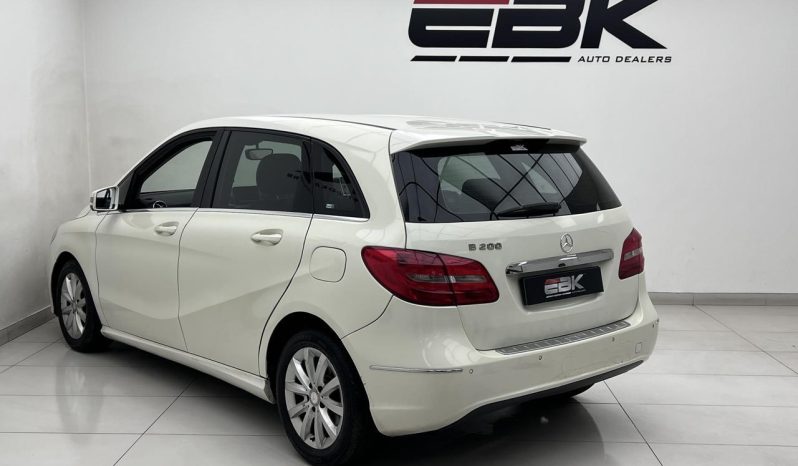 
								Mercedes Benz B-Class B 200 Blueefficiency 7G-Dct full									