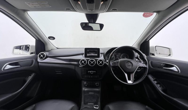 
								Mercedes Benz B-Class B 200 Blueefficiency 7G-Dct full									