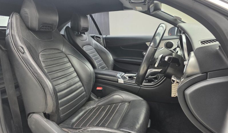 
								Mercedes Benz C-Class Cabriolet C 200 Amg 9G-Tronic full									