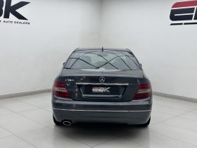 Mercedes Benz C-Class Sedan C 180 Blueefficiency Avantgarde 7G-