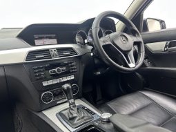 
										Mercedes Benz C-Class Sedan C 180 Blueefficiency Avantgarde 7G- full									