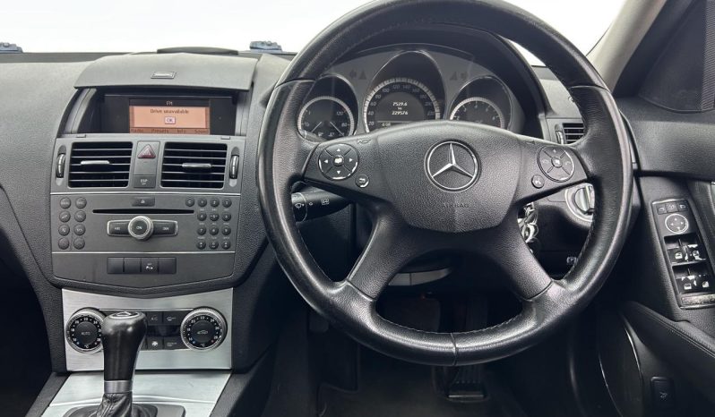 
								Mercedes Benz C-Class Sedan C 180 Cgi Blueefficiency Classic To full									