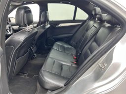
										Mercedes Benz C-Class Sedan C 250 Cdi Blueefficiency Avantgarde full									