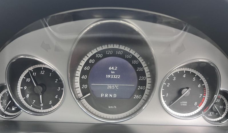 
								Mercedes Benz E-Class Sedan E 200 Cgi Blueefficiency Avantgarde full									