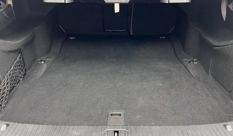 
								Mercedes Benz E-Class Sedan E 200 Cgi Blueefficiency Avantgarde full									
