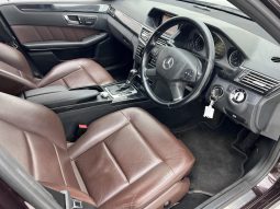 
										Mercedes Benz E-Class Sedan E 200 Cgi Blueefficiency Avantgarde full									