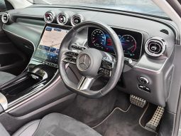 
										Mercedes Benz Glc Suv 220 D 4matic full									