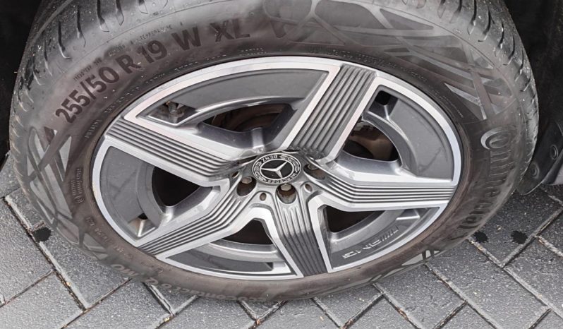 
								Mercedes Benz Glc Suv 220 D 4matic full									