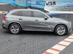 
										Mercedes Benz Glc Suv 220 D 4matic full									