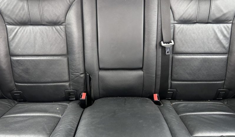 
								Mercedes Benz Ml Ml 350 7G-Tronic full									
