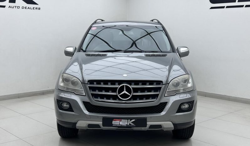 
								Mercedes Benz Ml Ml 350 7G-Tronic full									