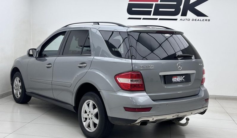 
								Mercedes Benz Ml Ml 350 7G-Tronic full									